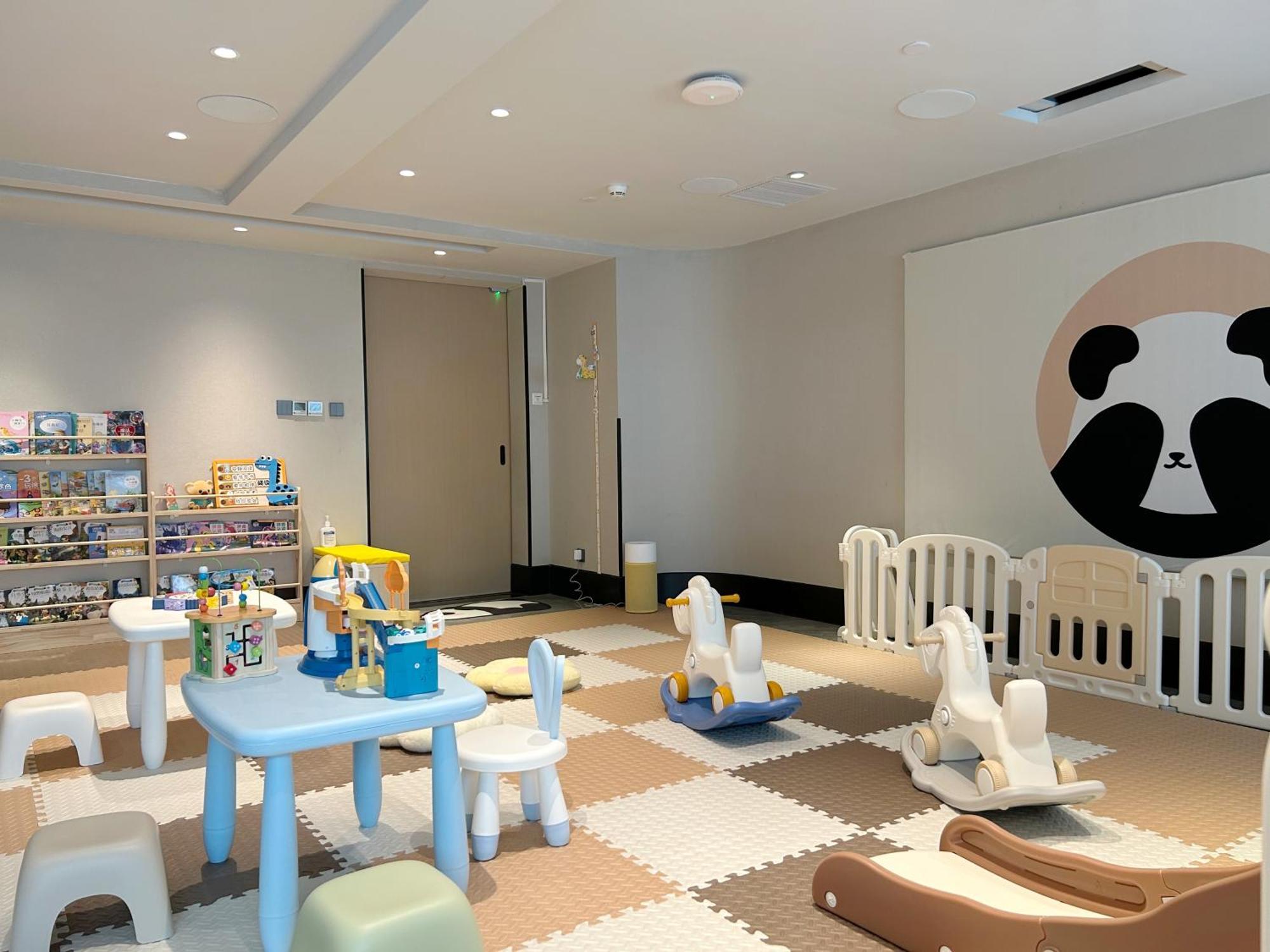 Citadines Gaoxin Chengduアパートホテル エクステリア 写真